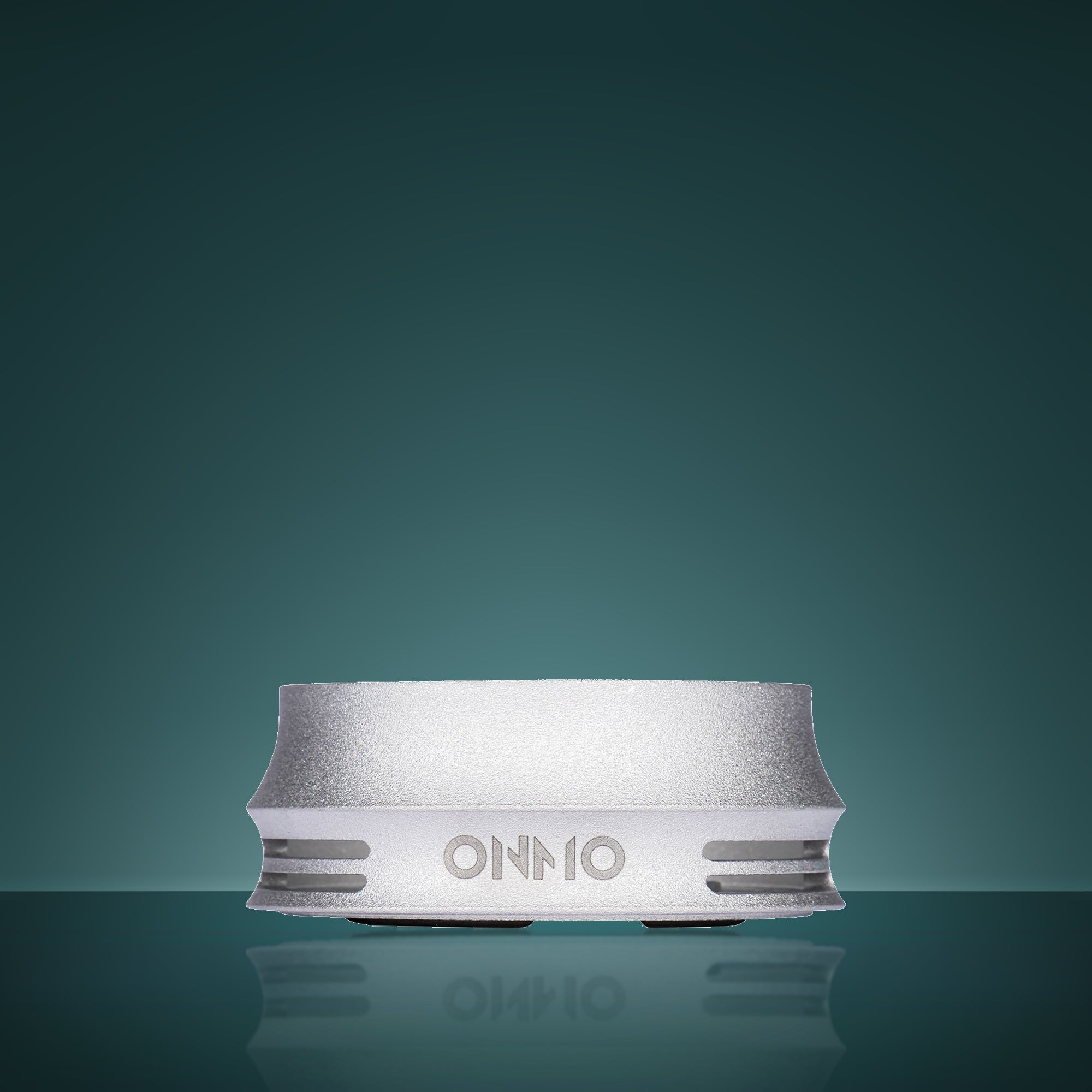 ONMO HMD Silver